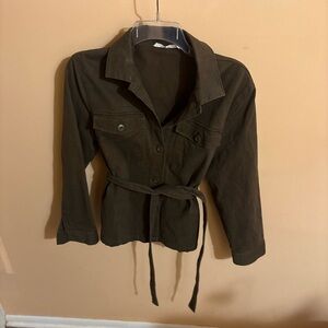 Buru Lynnview Utility Belted Jacket in Army Green